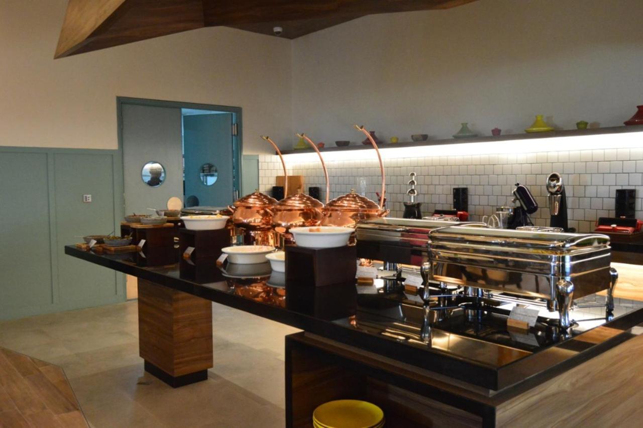 Ibis Styles Bandung Grand Central Екстер'єр фото