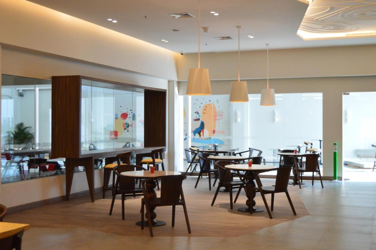 Ibis Styles Bandung Grand Central Екстер'єр фото