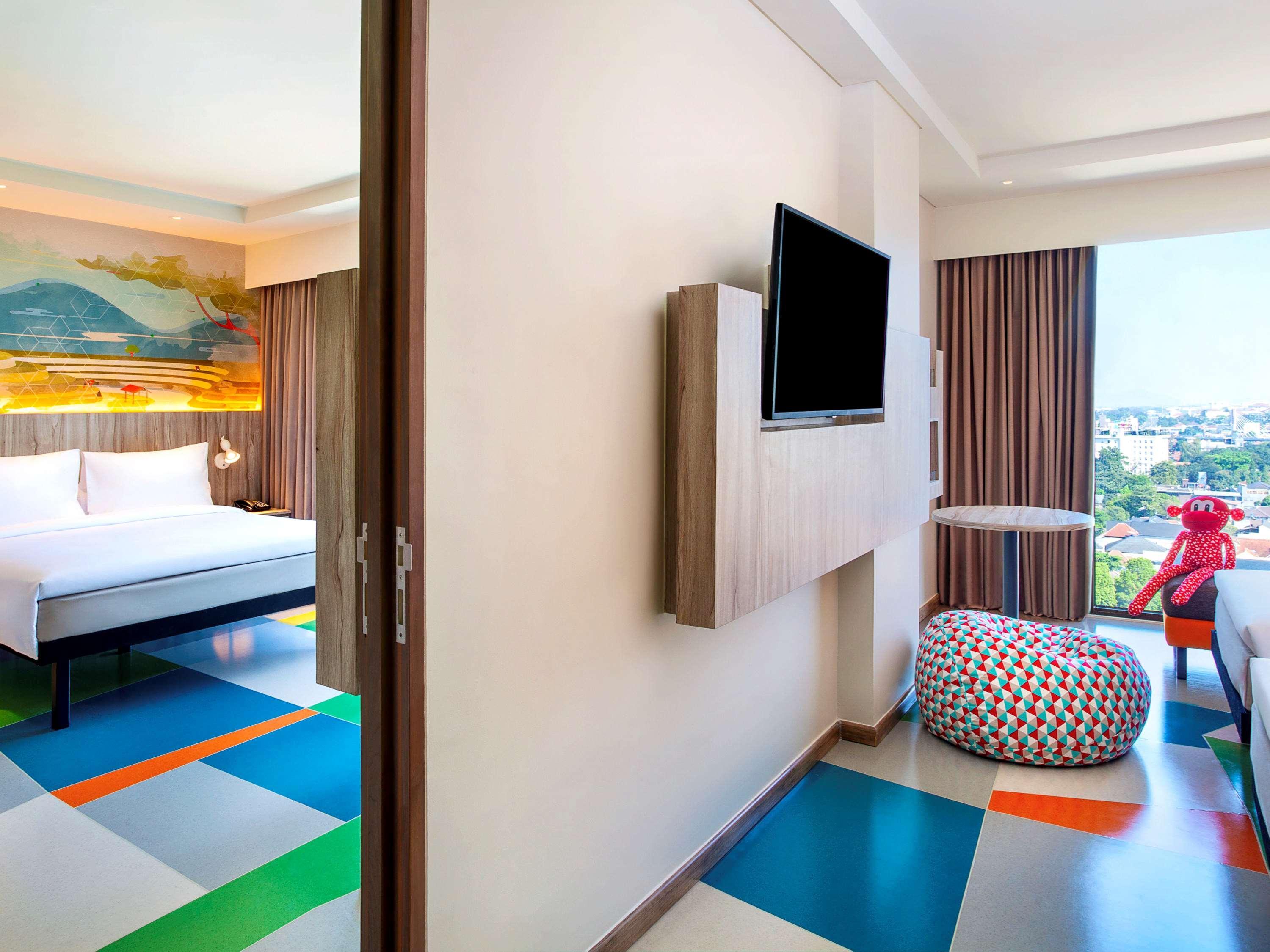 Ibis Styles Bandung Grand Central Екстер'єр фото