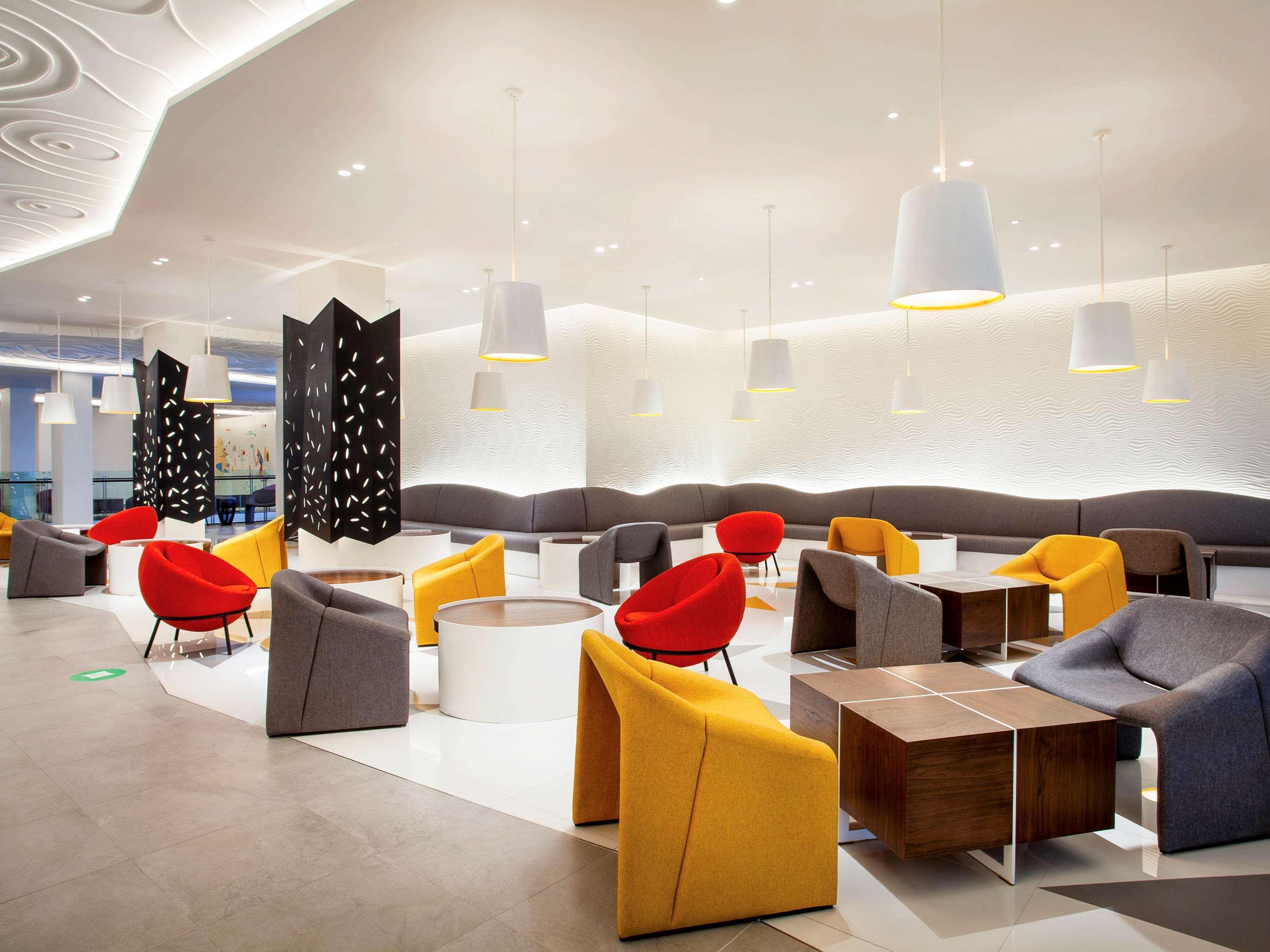 Ibis Styles Bandung Grand Central Екстер'єр фото